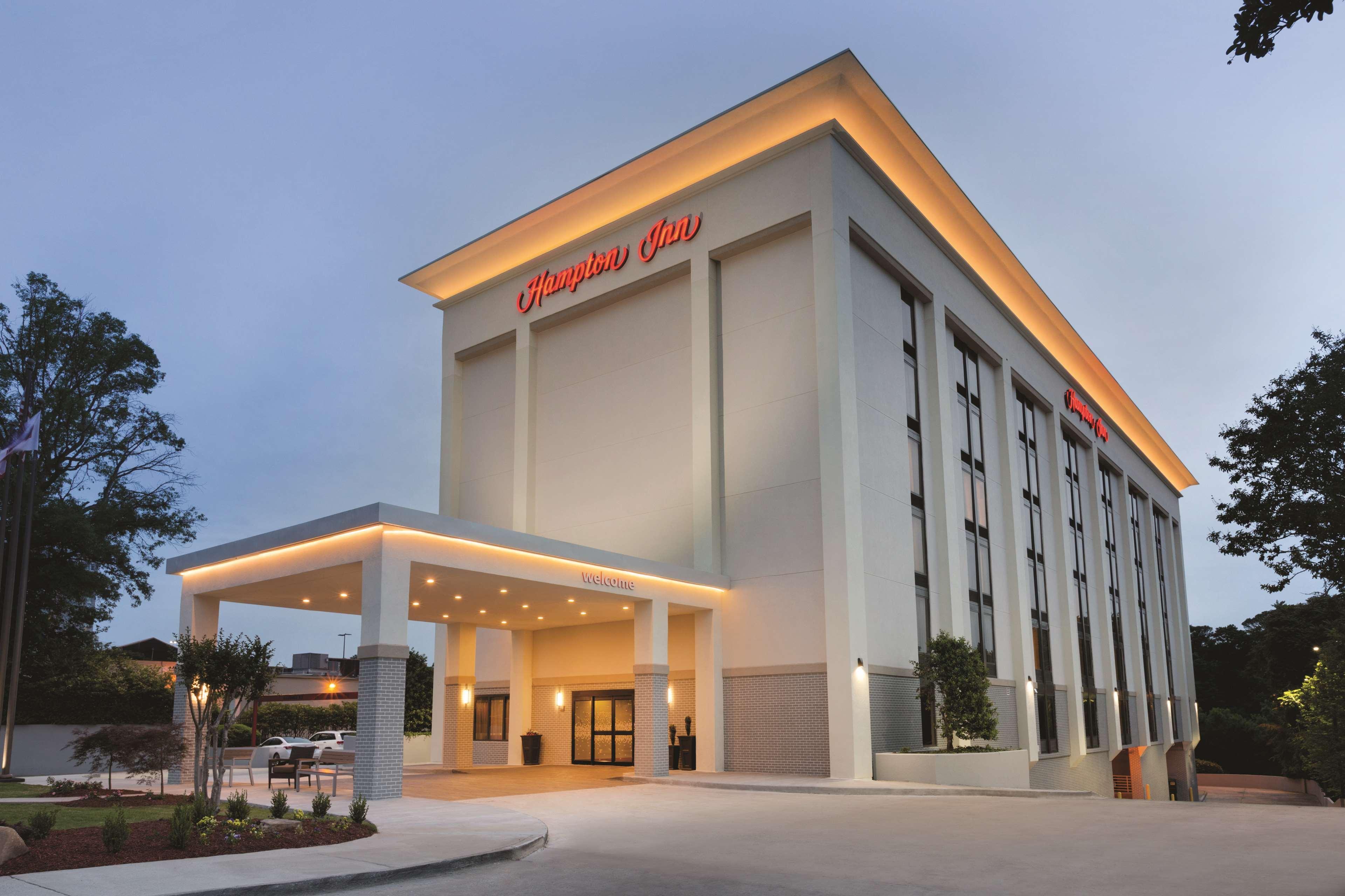 Hampton Inn Atlanta-Buckhead Экстерьер фото